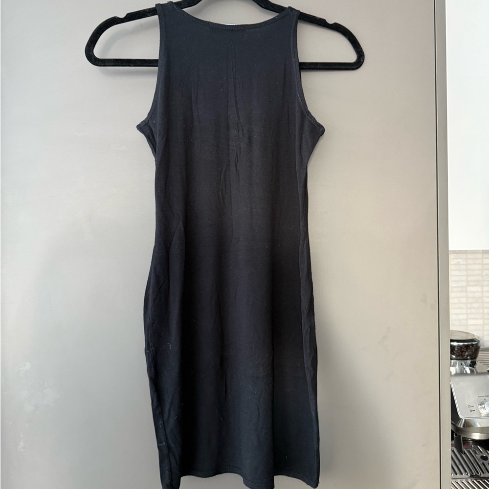 Missguided Super Soft Basic Round Neck Little Black Dress LBD - Picture 2 of 6